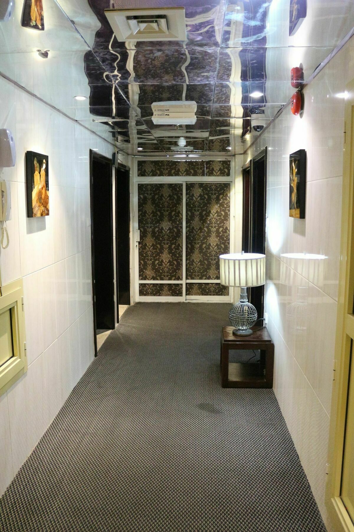 Sahar Hotel Dubai Exterior foto